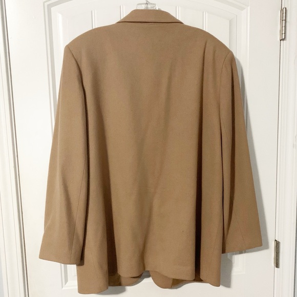 Savannah Vintage Wool Blazer - Picture 2 of 3